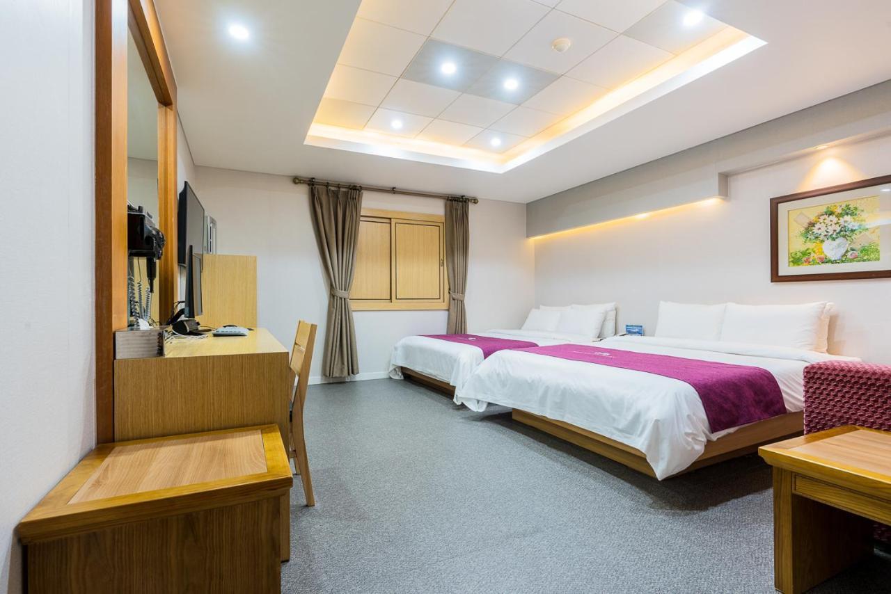 Amour Hotel Suwon Eksteriør billede