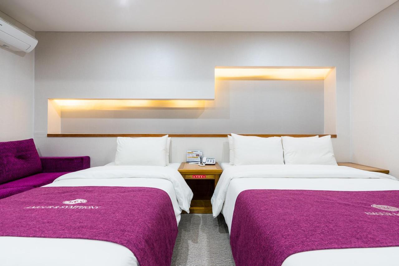 Amour Hotel Suwon Eksteriør billede